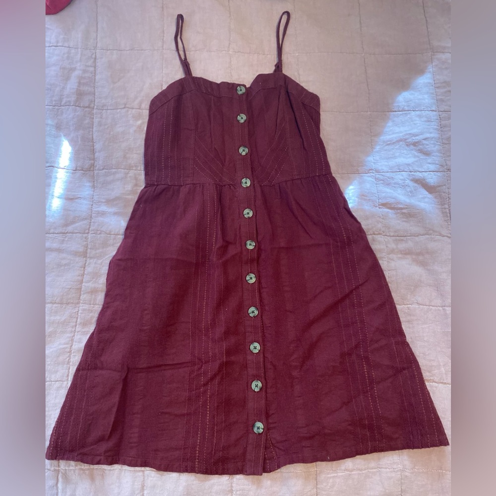 Universal thread red dress faux button size medium spaghetti strap